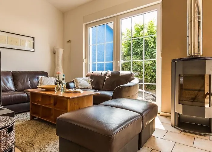 Nordstern Semesterbostad Wustrow (Fischland)